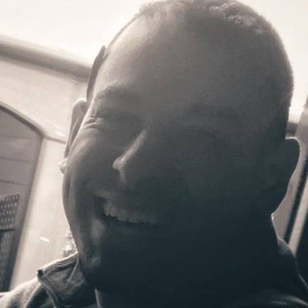 Meet your Posher, Adrian